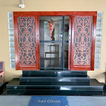 Samsen Suites Spacious 2Br Contemporary Thai Style Бангкок Экстерьер фото