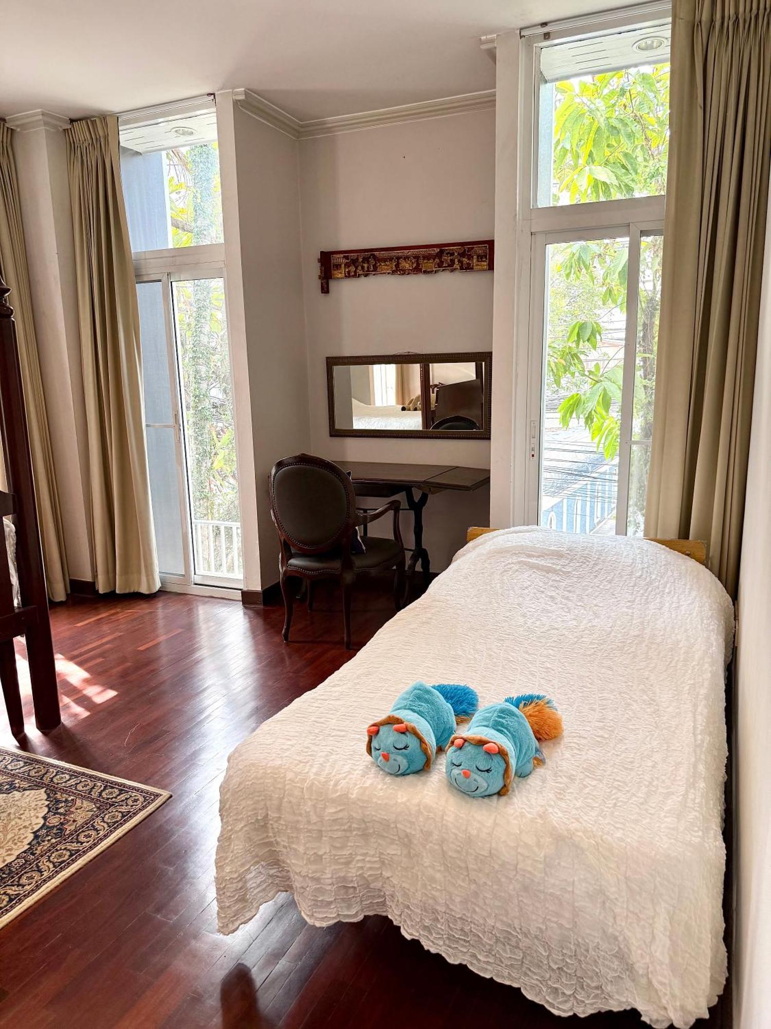 Samsen Suites Spacious 2Br Contemporary Thai Style Бангкок Экстерьер фото